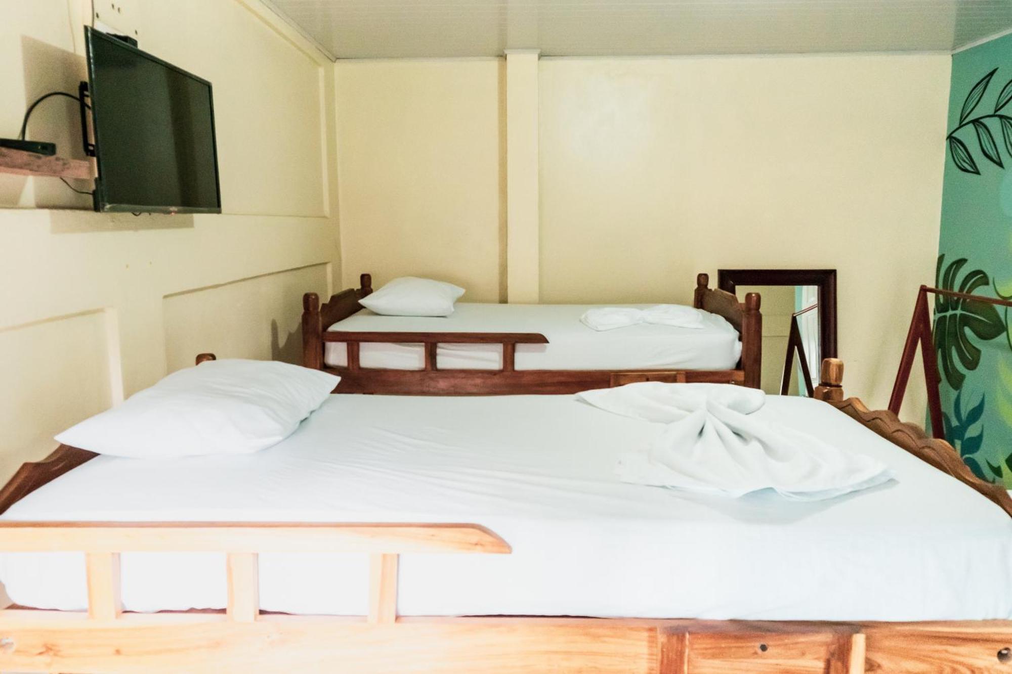 Hostal Eden Moyogalpa Eksteriør bilde