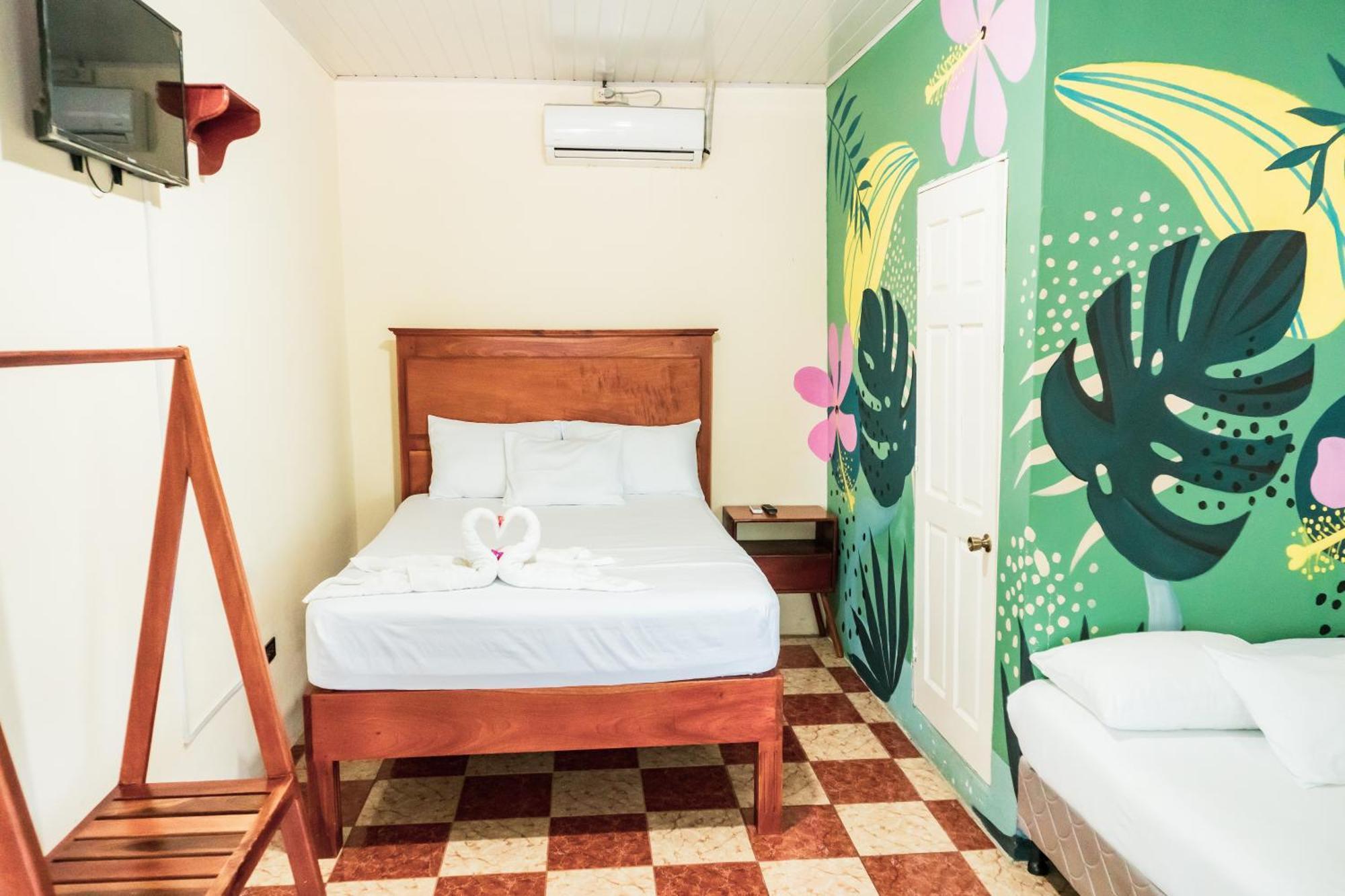 Hostal Eden Moyogalpa Eksteriør bilde
