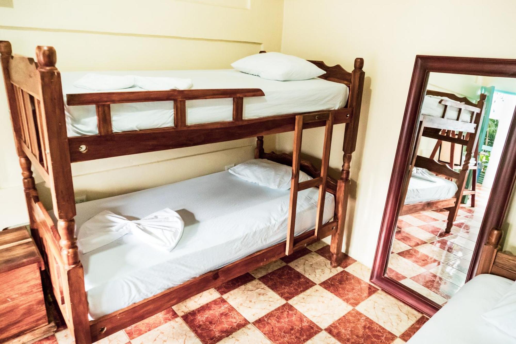 Hostal Eden Moyogalpa Eksteriør bilde