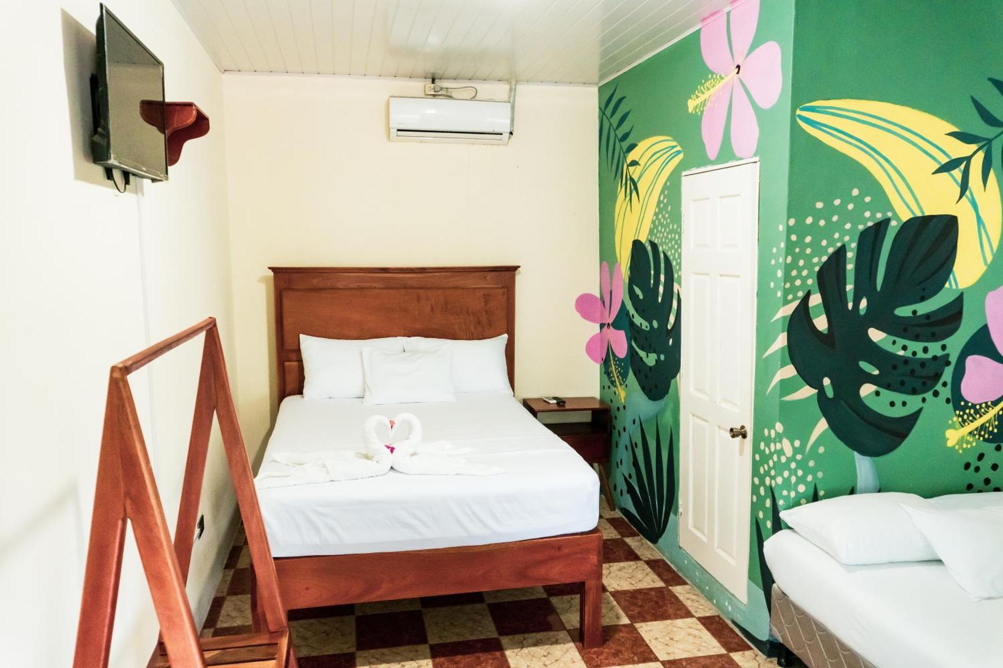 Hostal Eden Moyogalpa Eksteriør bilde
